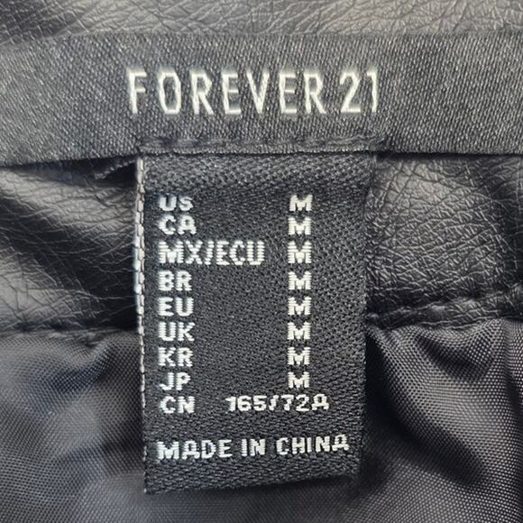 NEW Forever 21 Black Faux Leather Raw Hem Knee Length A-Line Skirt, Size Medium - Picture 9 of 12